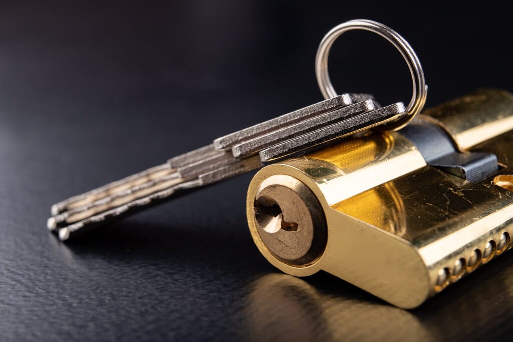 Signs It's Time to Upgrade Your Outdated Key System in 2025 | 2 | Lock and Keys
