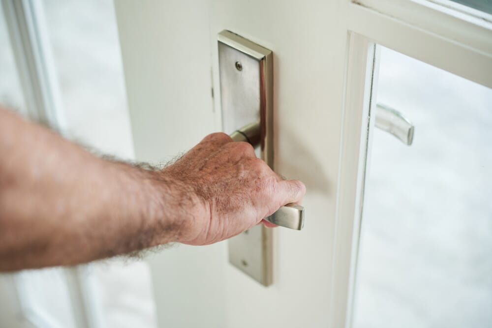 Emergency vs. Non-Emergency Locksmith Services: Understanding the Difference in Pricing | 1 | Non Emergency Locksmith Services